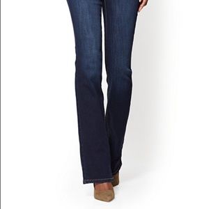 TALL MID-RISE CURVY BOOTCUT JEANS-16